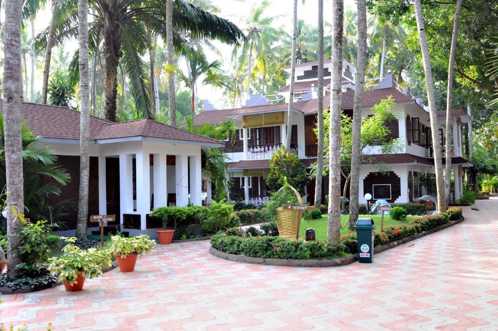 Akhil Beach Resort Varkala Extérieur photo