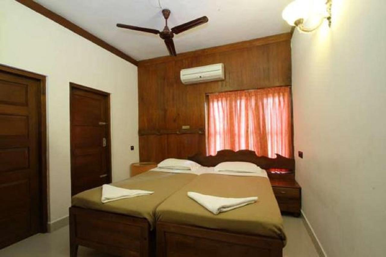 Akhil Beach Resort Varkala Extérieur photo