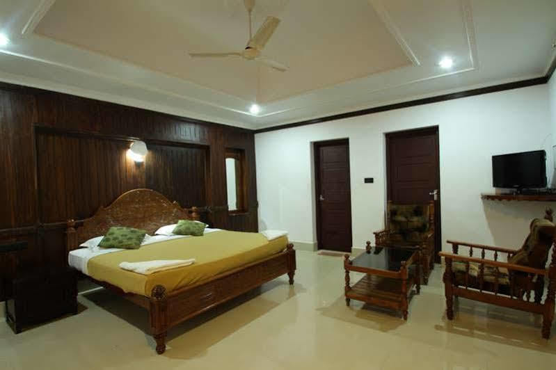 Akhil Beach Resort Varkala Extérieur photo